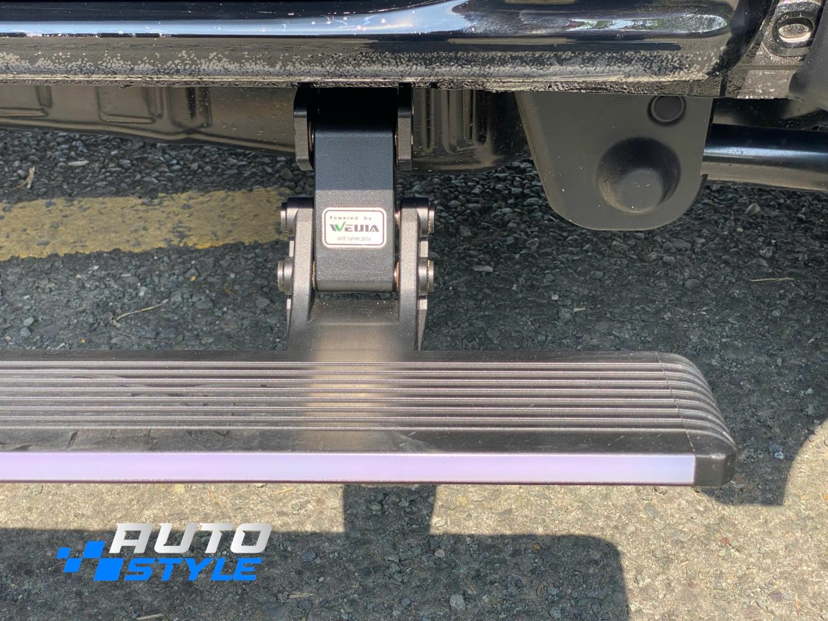 Bệ Bước Điện Tự Động Có Đèn Led Cho Ford Everest - Giá 21Tr - Hình ảnh 4