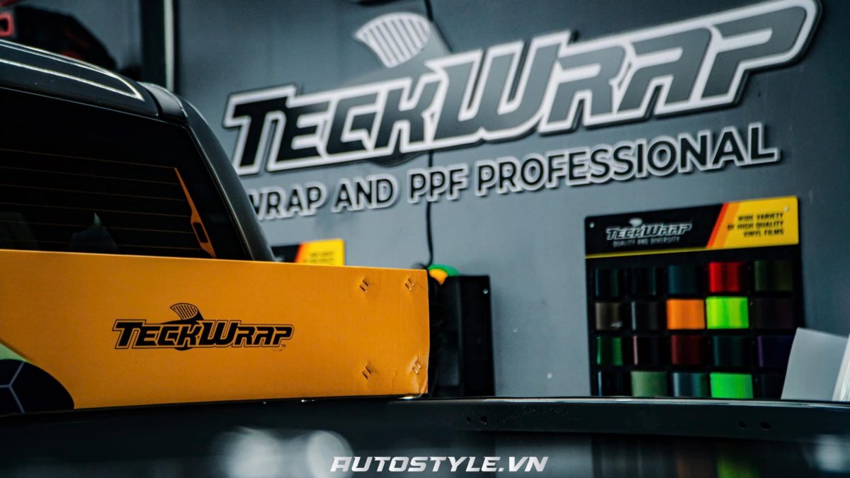 Dán PPF Teckwrap USA Mã Mờ – Bảo Vệ Lớp Sơn Cho Xe Ô Tô