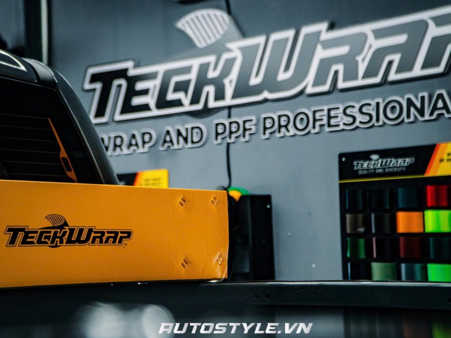 Dán PPF Teckwrap USA Mã Mờ – Bảo Vệ Lớp Sơn Cho Xe Ô Tô