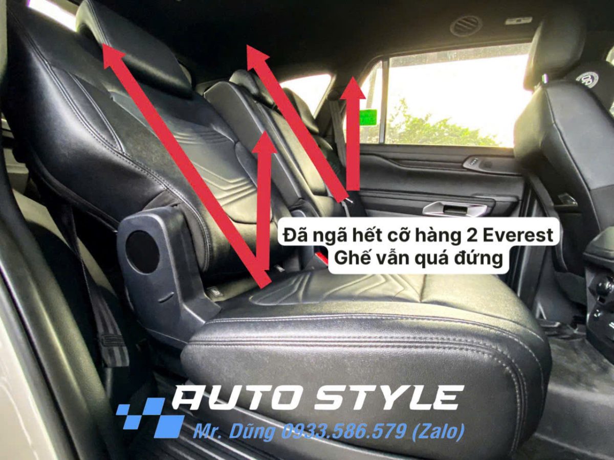Ngã Lưng Ghế Hàng 2 Chỉnh Điện Cho Xe Everest (2)