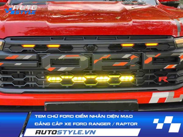 Tem chữ Ford điểm nhấn diện mạo Đẳng Cấp Xe Ford Ranger Raptor