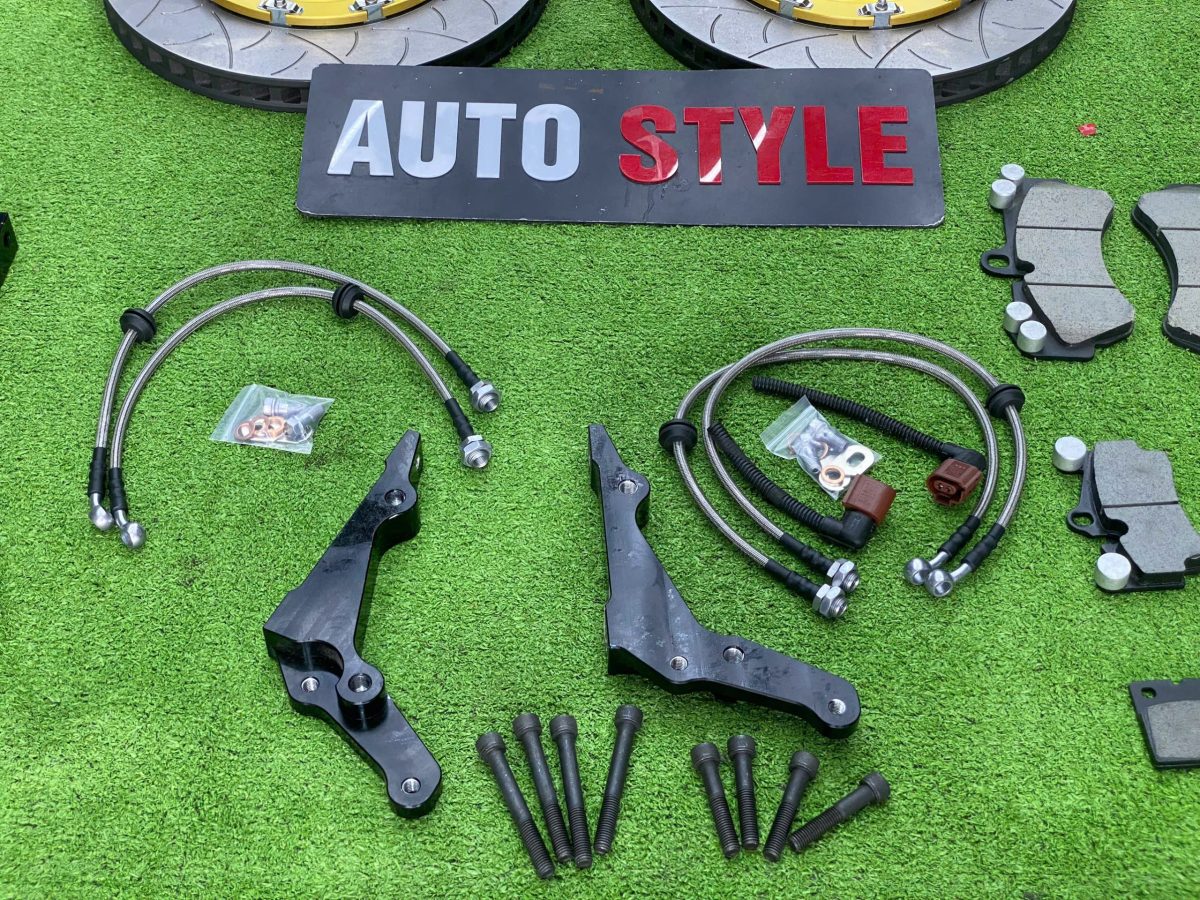 Brembo 6 heo hiệu suất cao (hoặc Bộ Brembo phanh 6 heo) mã 18z