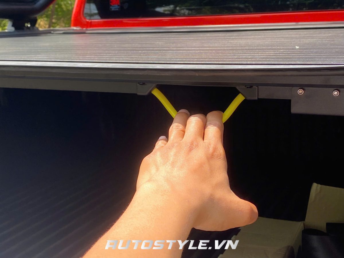 Nắp Thùng Cuộn Cơ Go Safe Cho Ford Raptor- Bảo Vệ Thùng Xe Bán Tải