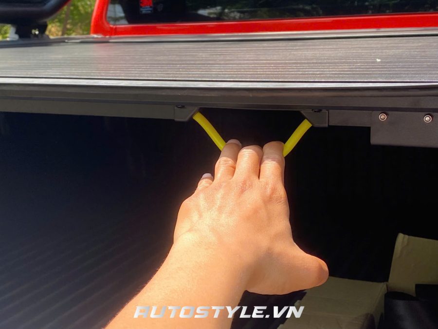 Nắp Thùng Cuộn Cơ Go Safe Cho Ford Raptor- Bảo Vệ Thùng Xe Bán Tải