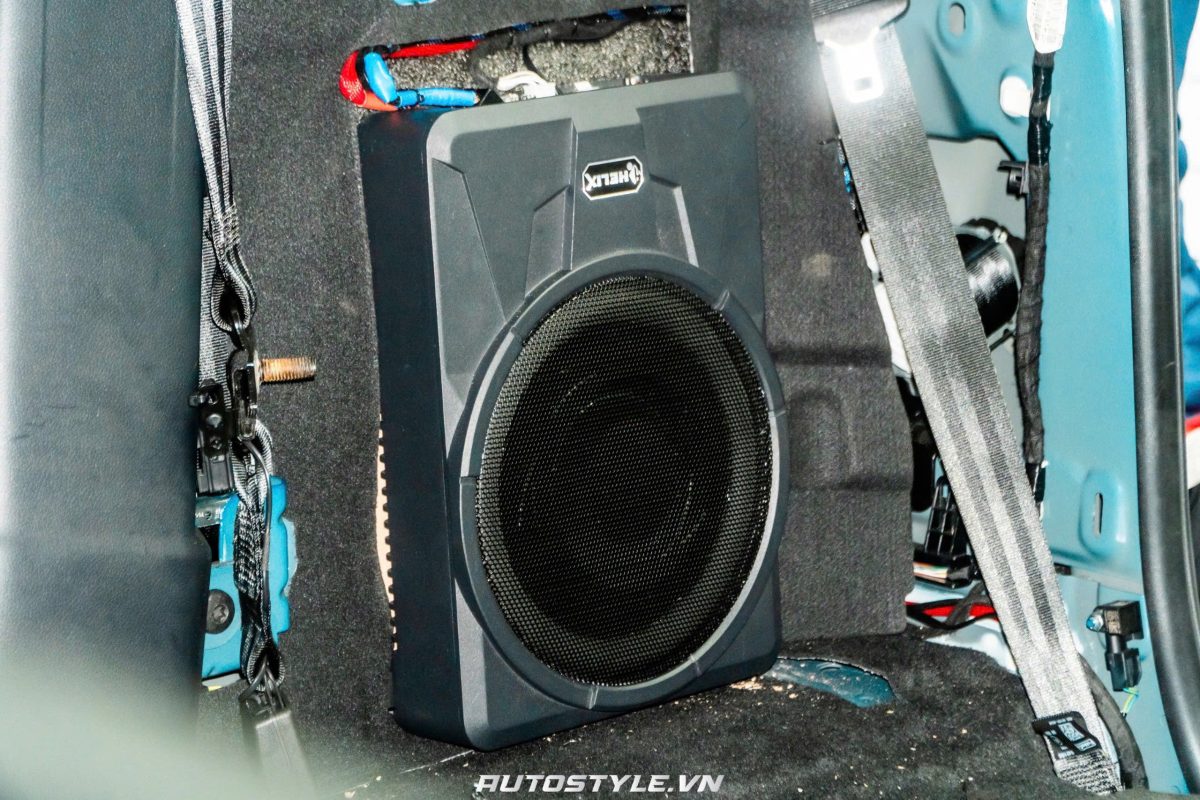 Sub Điện Helix U10A Cho Xe Ford Raptor - Trải Nghiệm Bass Sâu Đậm Chất