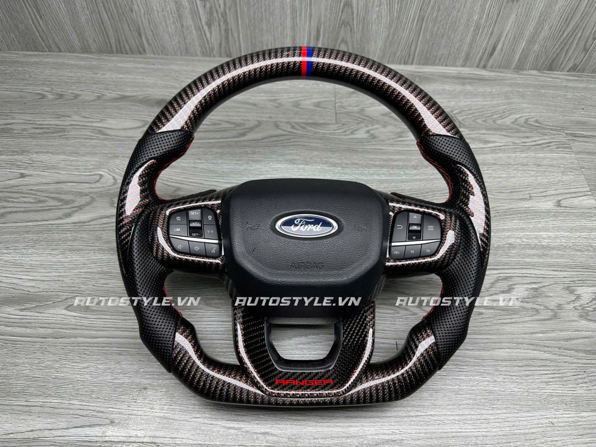 Vô Lăng D-Cut Carbon Fiber Cho Xe Ford