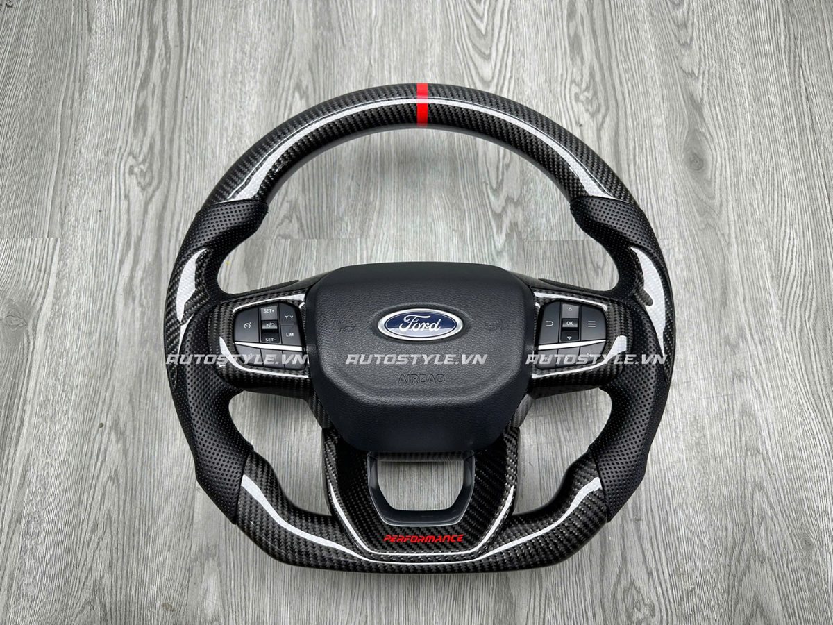 Vô Lăng D-Cut Carbon Fiber Cho Xe Ford