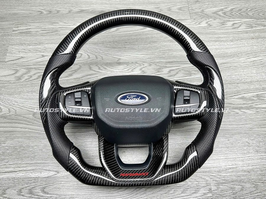 Vô Lăng D-Cut Carbon Fiber Cho Xe Ford