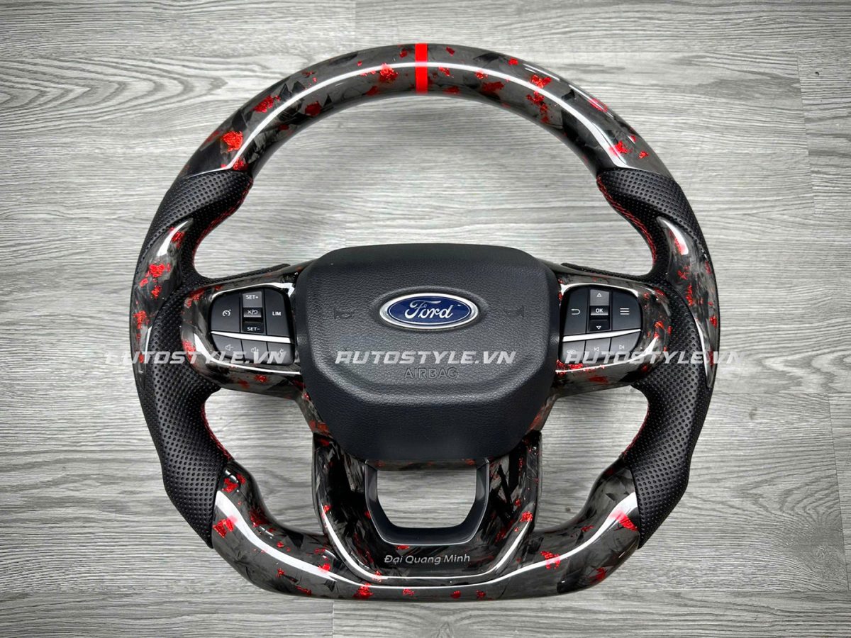 Vô Lăng D-Cut Carbon Fiber Cho Xe Ford