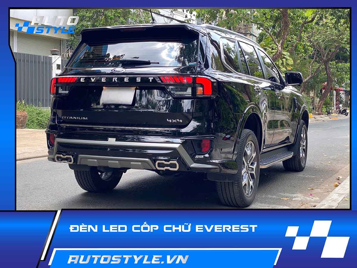 Đèn LED Cốp Chữ Everest – Tăng Thẩm Mỹ Và An Toàn Cho Xe Ford Everest