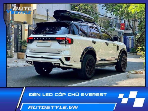 Đèn LED Cốp Chữ Everest – Tăng Thẩm Mỹ Và An Toàn Cho Xe Ford Everest