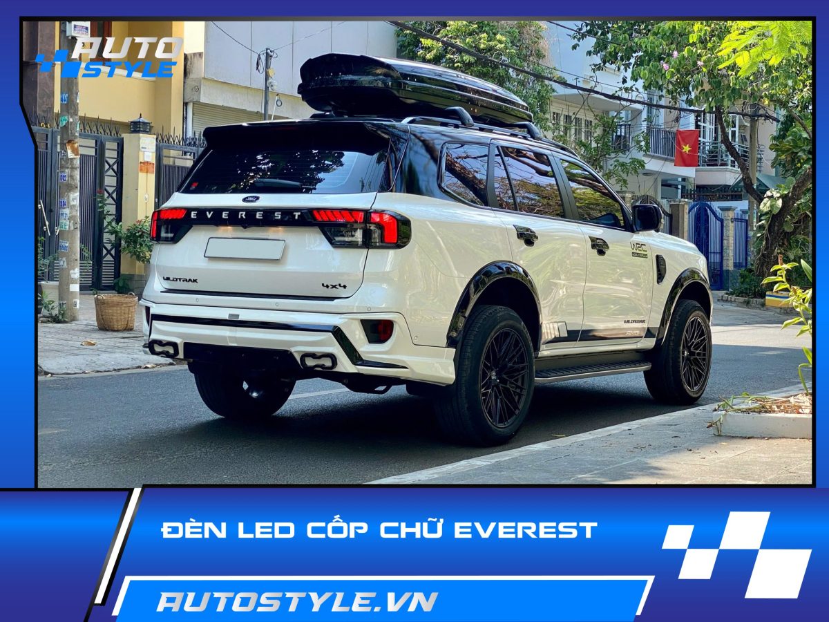 Đèn LED Cốp Chữ Everest – Tăng Thẩm Mỹ Và An Toàn Cho Xe Ford Everest