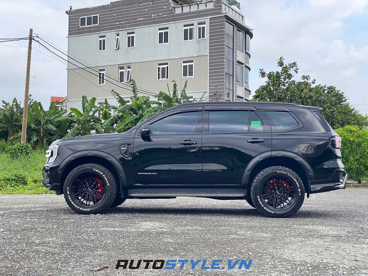 Hành trình lột xác từ trong ra ngoài Của Ford Everest tại AutoStyle