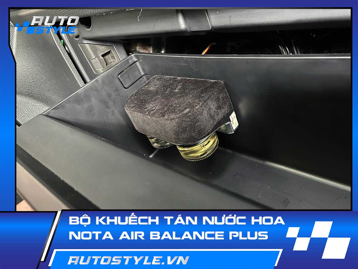 Bộ khuếch tán nước hoa Nota Air Balance Plus Dùng Cho Ô Tô
