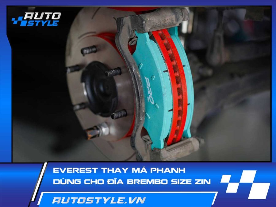 Ford Everest Thay má phanh dùng cho đĩa Brembo size zin