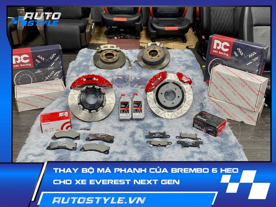 Thay bộ má phanh Của Brembo 6 heo Cho Xe Everest Next Gen