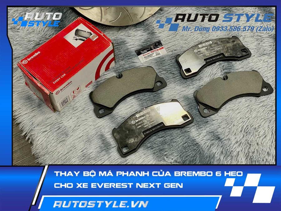 Thay bộ má phanh Của Brembo 6 heo Cho Xe Everest Next Gen