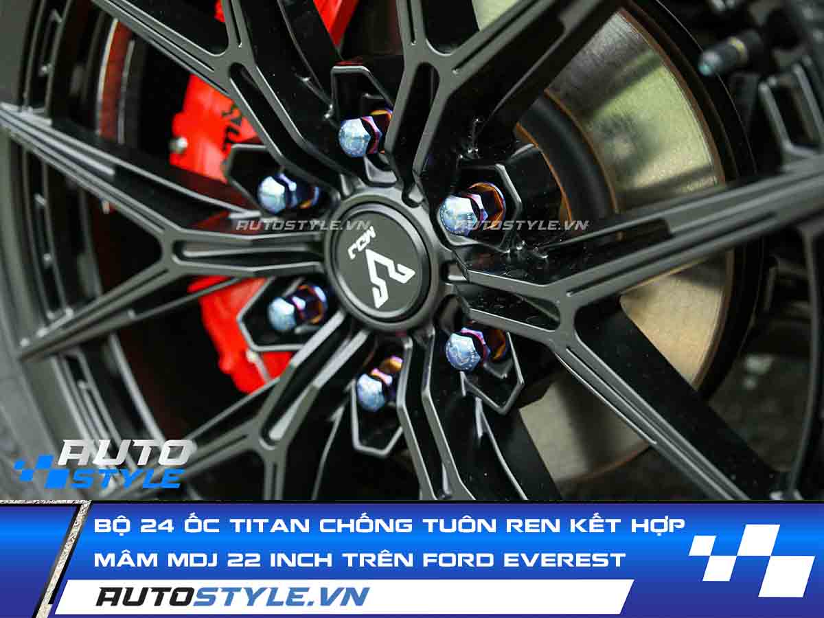 Bộ 24 Ốc Titan Chống Tuôn Ren Kết Hợp Mâm MDJ 22 Inch Trên Ford Everest