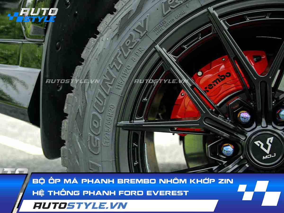 Bộ Ốp Má Phanh Brembo Nhôm Khớp Zin Hệ Thống Phanh Ford Everest