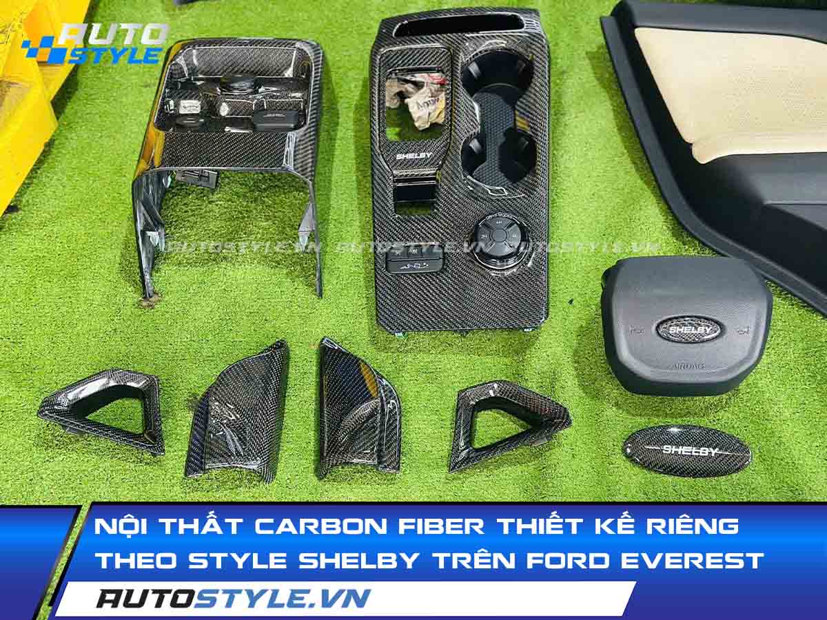 Nội Thất Carbon Fiber Thiết Kế Riêng Theo Style Shelby Trên Ford Everest