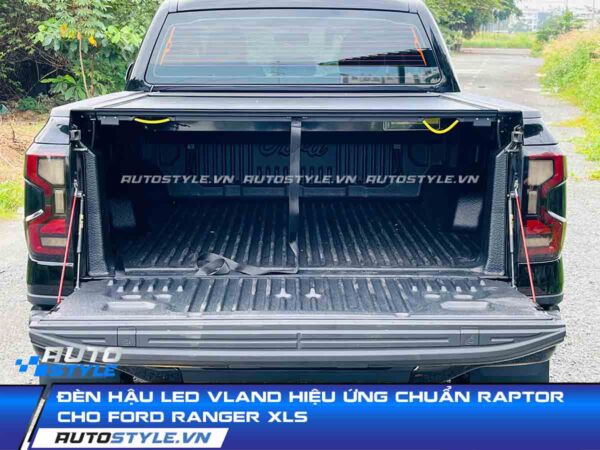 Bộ Đèn Hậu Led Vland Hiệu Ứng Chuẩn Raptor Cho Ford Ranger XLS