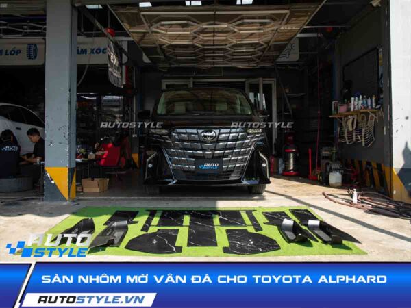 Sàn Nhôm Mờ Vân Đá Cho Toyota Alphard Nâng Tầm Không Gian Thượng Lưu