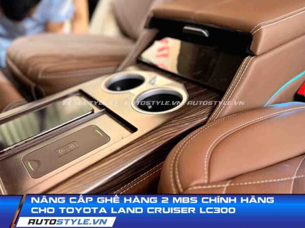 Nâng cấp ghế hàng 2 MBS chính hãng cho Toyota Land Cruiser LC300