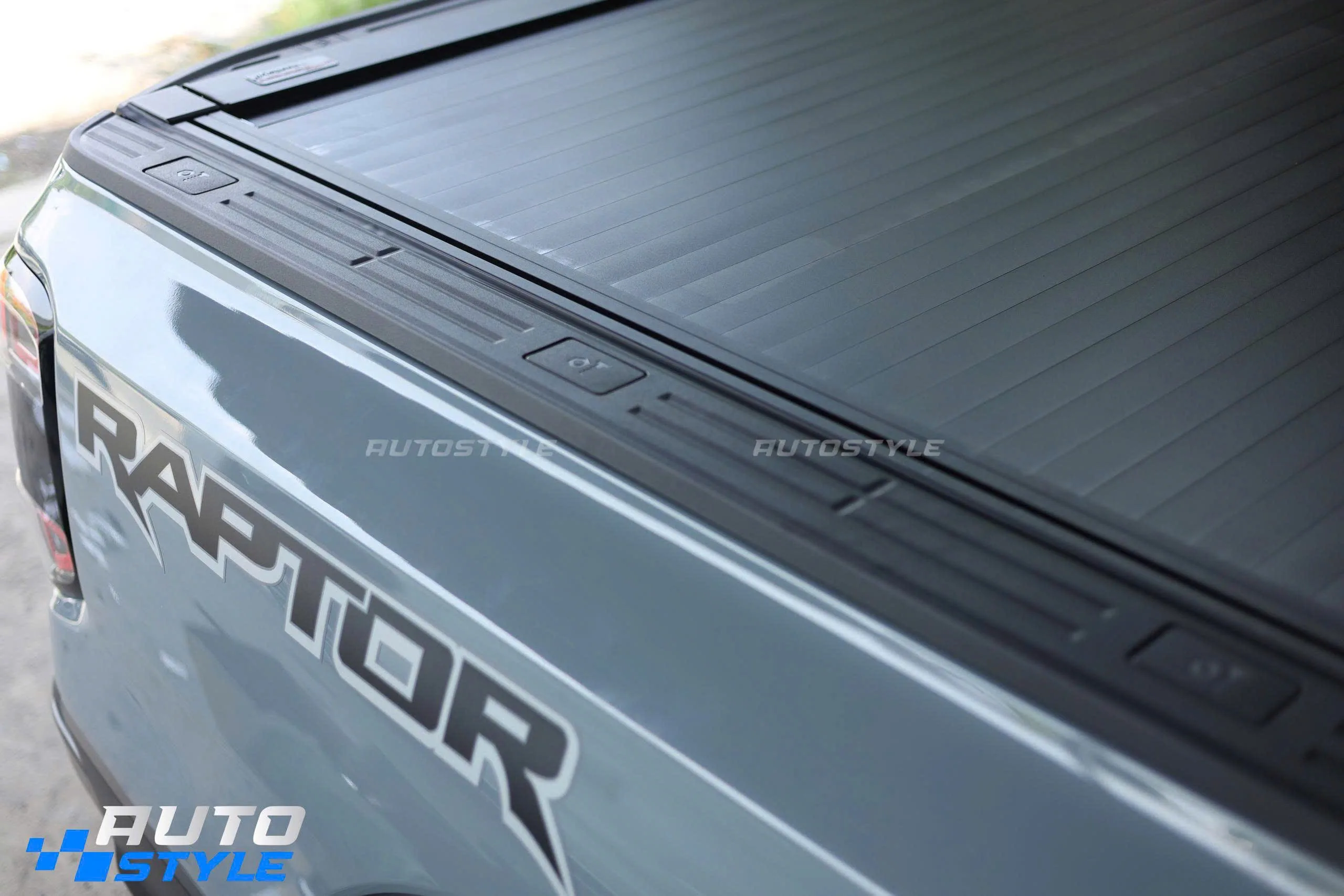 Ford Raptor 3.0 V6: Đừng Chọn Nắp Thùng Trước Khi Xem Nắp Thùng Cuộn Điện Option BestWyll