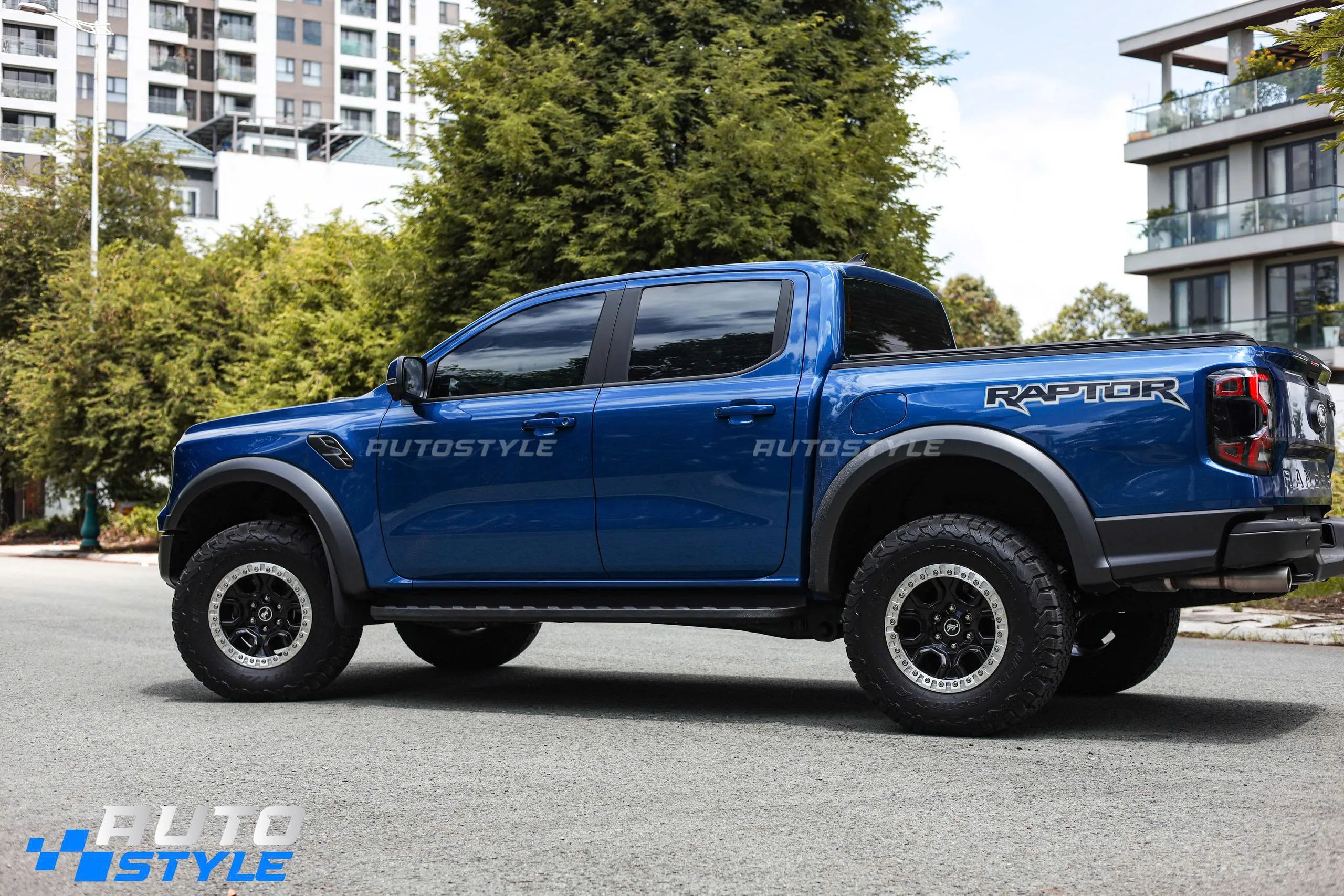Raptor 3.0 V6 Lắp Lò Xo ARB: Kinh Nghiệm Nâng Gầm Tăng Tải