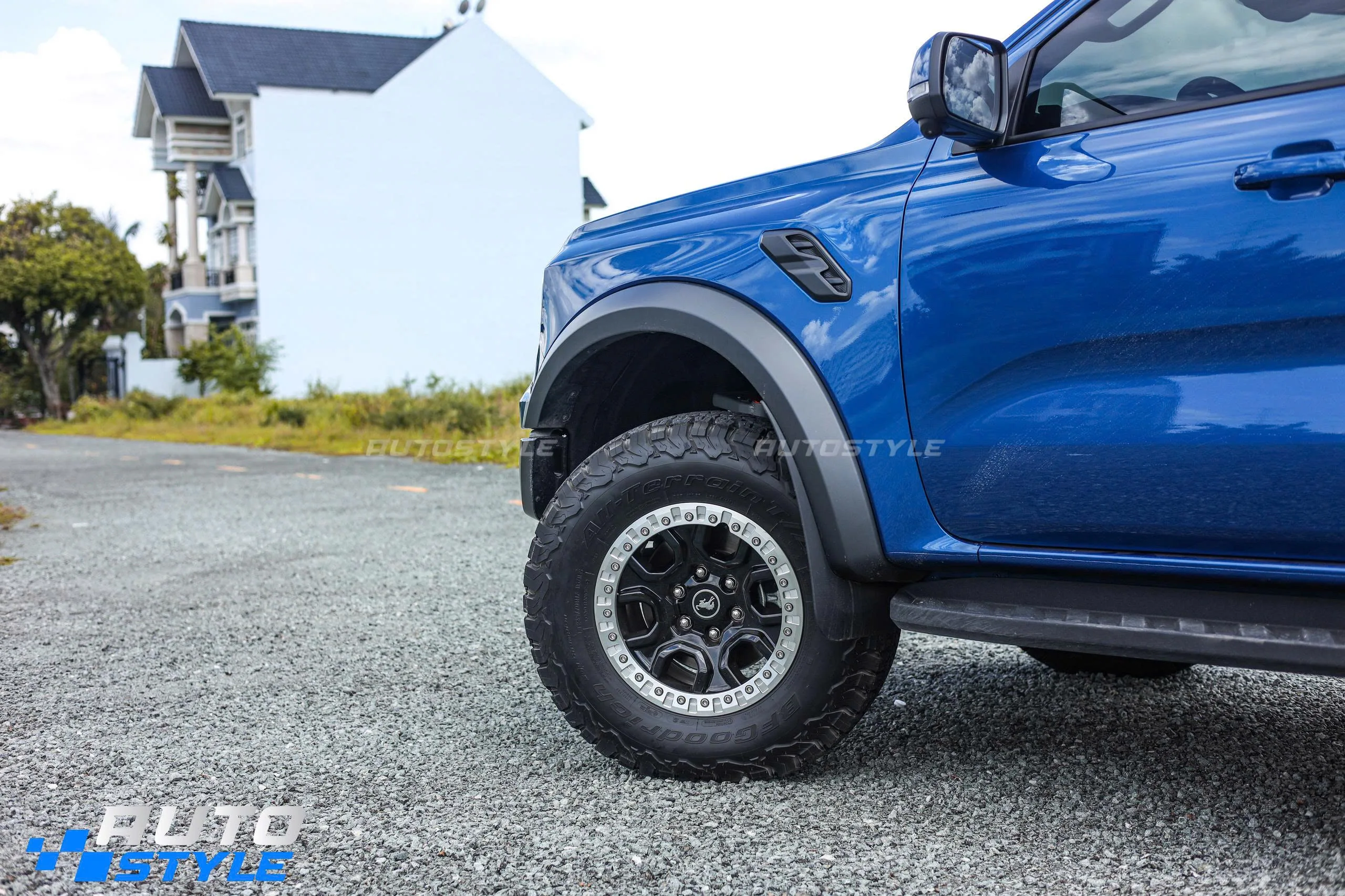 Raptor 3.0 V6 Lắp Lò Xo ARB: Kinh Nghiệm Nâng Gầm Tăng Tải