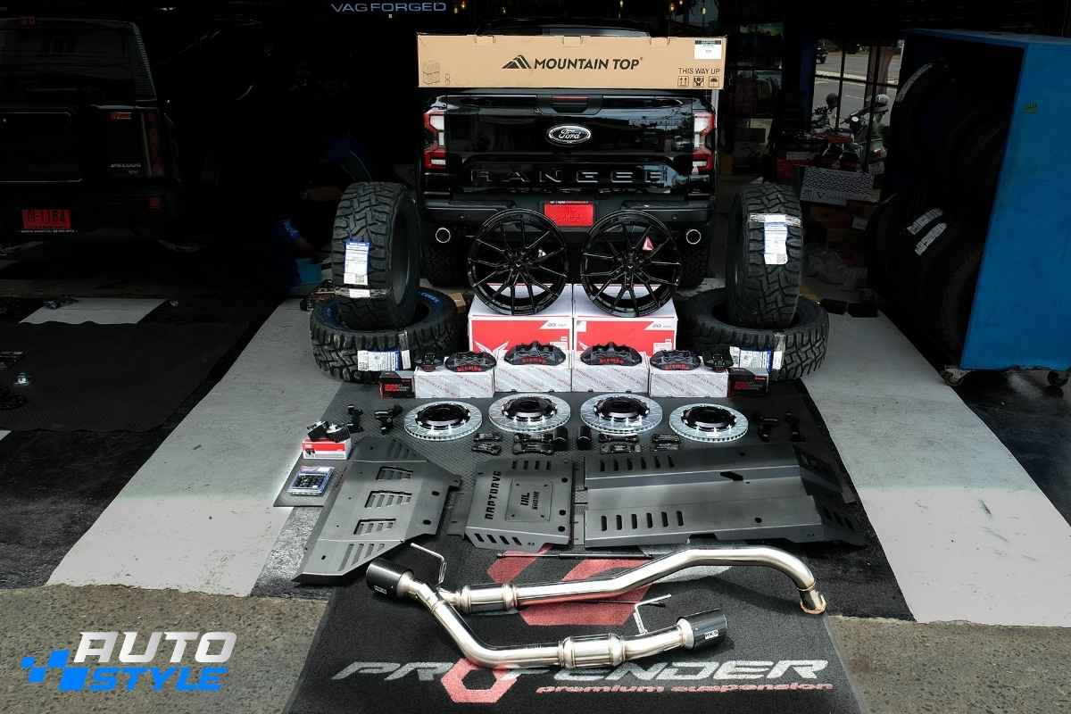 Ford Raptor 3.0 V6 Nâng Cấp Bộ Phanh Brembo Italia Nhập Ý Hiệu Năng Có mã QR check toàn cầu