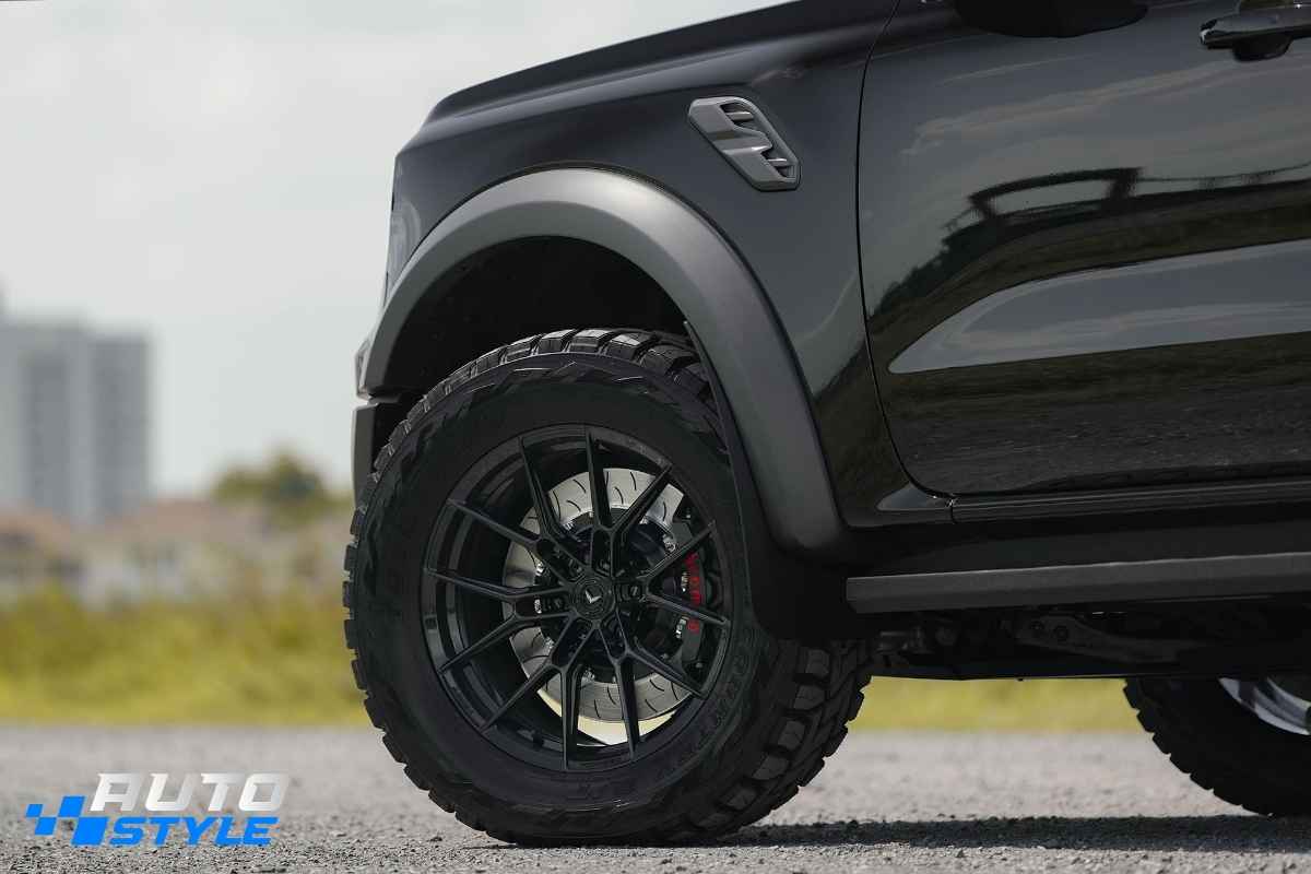 Ford Raptor 3.0 V6 Nâng Cấp Bộ Phanh Brembo Italia Nhập Ý Hiệu Năng Có mã QR check toàn cầu