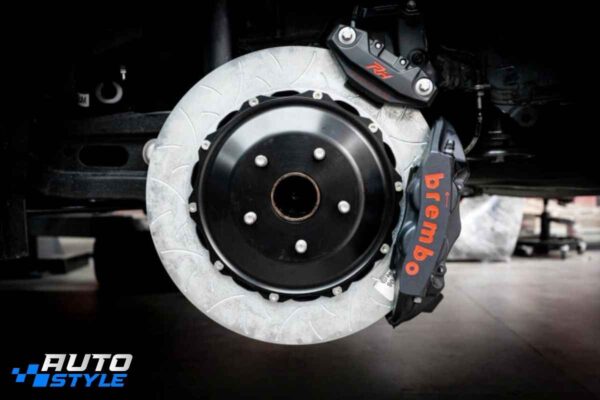 Ford Raptor 3.0 V6 Nâng Cấp Bộ Phanh Brembo Italia Nhập Ý Hiệu Năng Có mã QR check toàn cầu