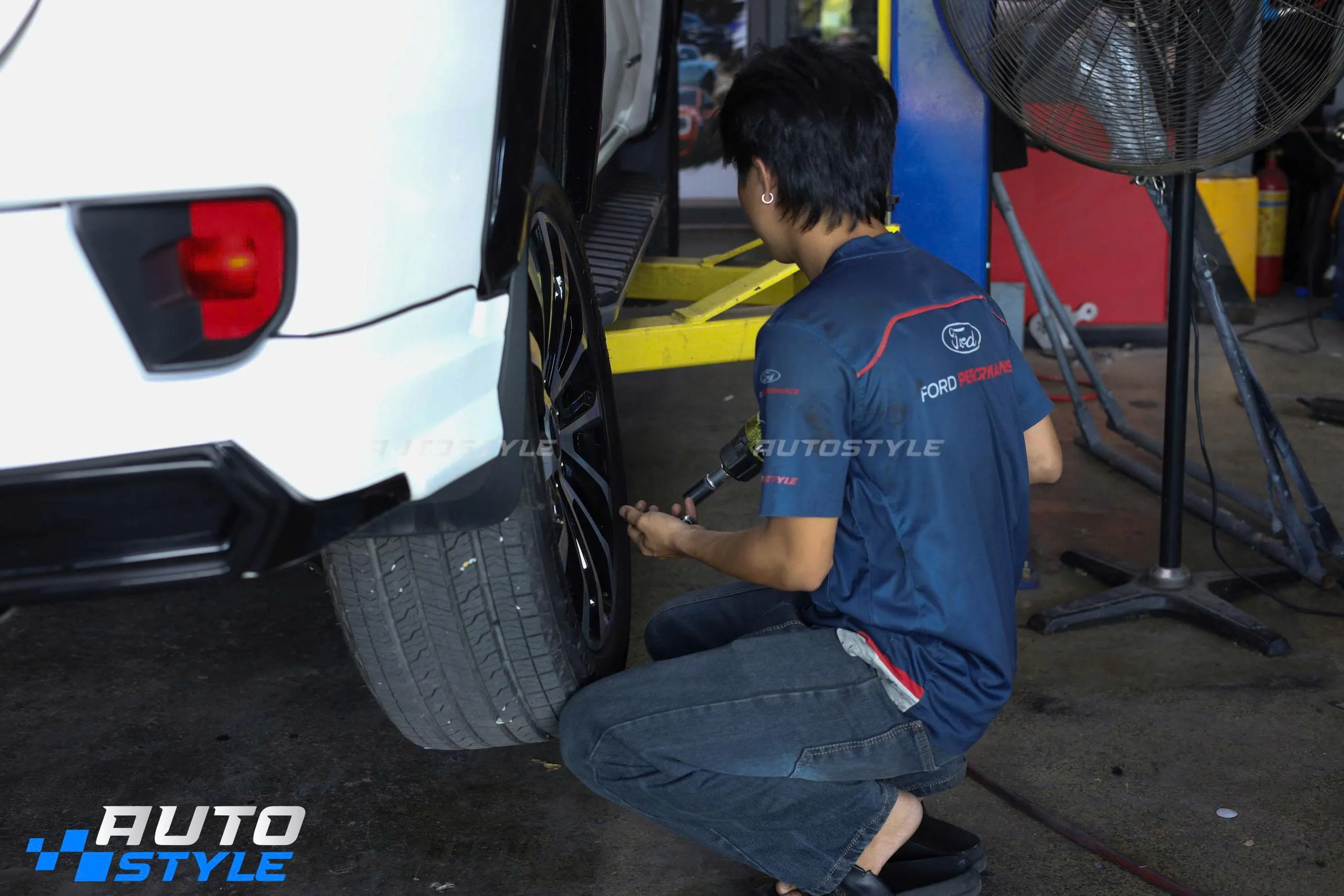 Spacer Victor 3.5 & 5.0 Cho Ford Everest 2.3 Máy Xăng Nâng Cấp Dàn Chân Dáng Xe Bề Thế Hơn