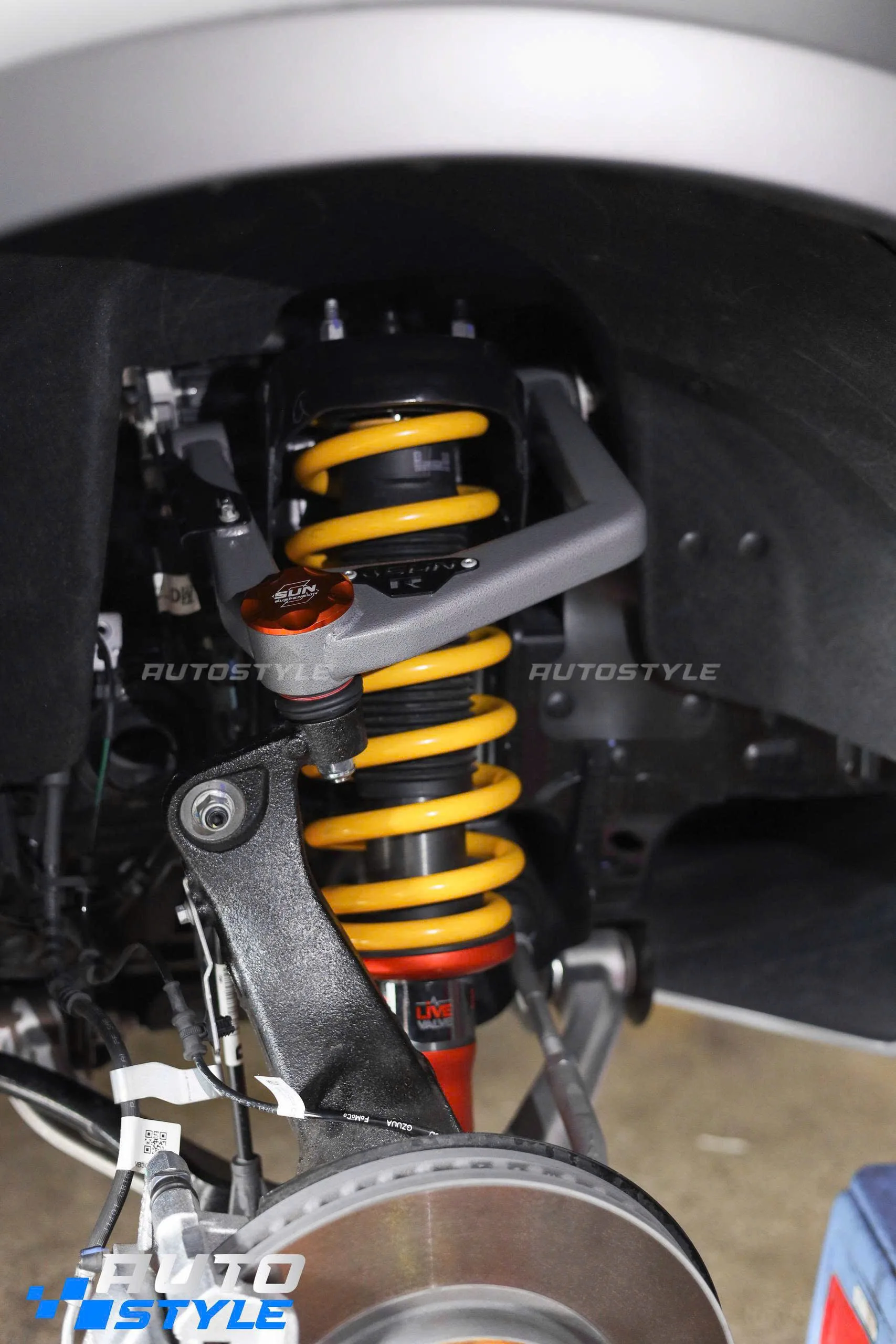 Raptor 3.0 V6 Lắp Lò Xo ARB: Kinh Nghiệm Nâng Gầm Tăng Tải