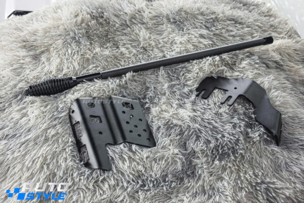 Ăng Ten Định Vị Đầu Xe Thân Carbon Chân Lò Xo – Vì Sao Dân Bán Tải, SUV Ưa Chuộng?