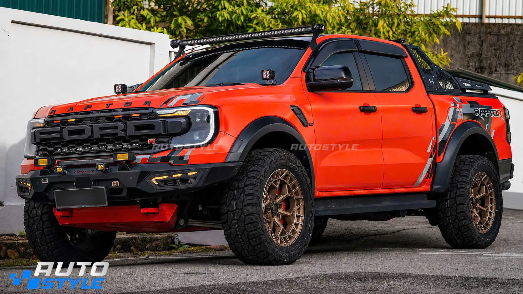 9 Món Trong Gói Nâng Cấp Performance Biến Raptor 3.0 V6 Màu Đỏ Thành Một Bản Performance Đúng Chất