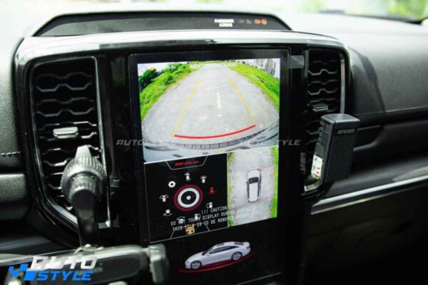 Camera 540 độ Ford Ranger Next Gen: Nâng Cấp 5 Tính Năng Giúp Quan Sát Toàn Cảnh