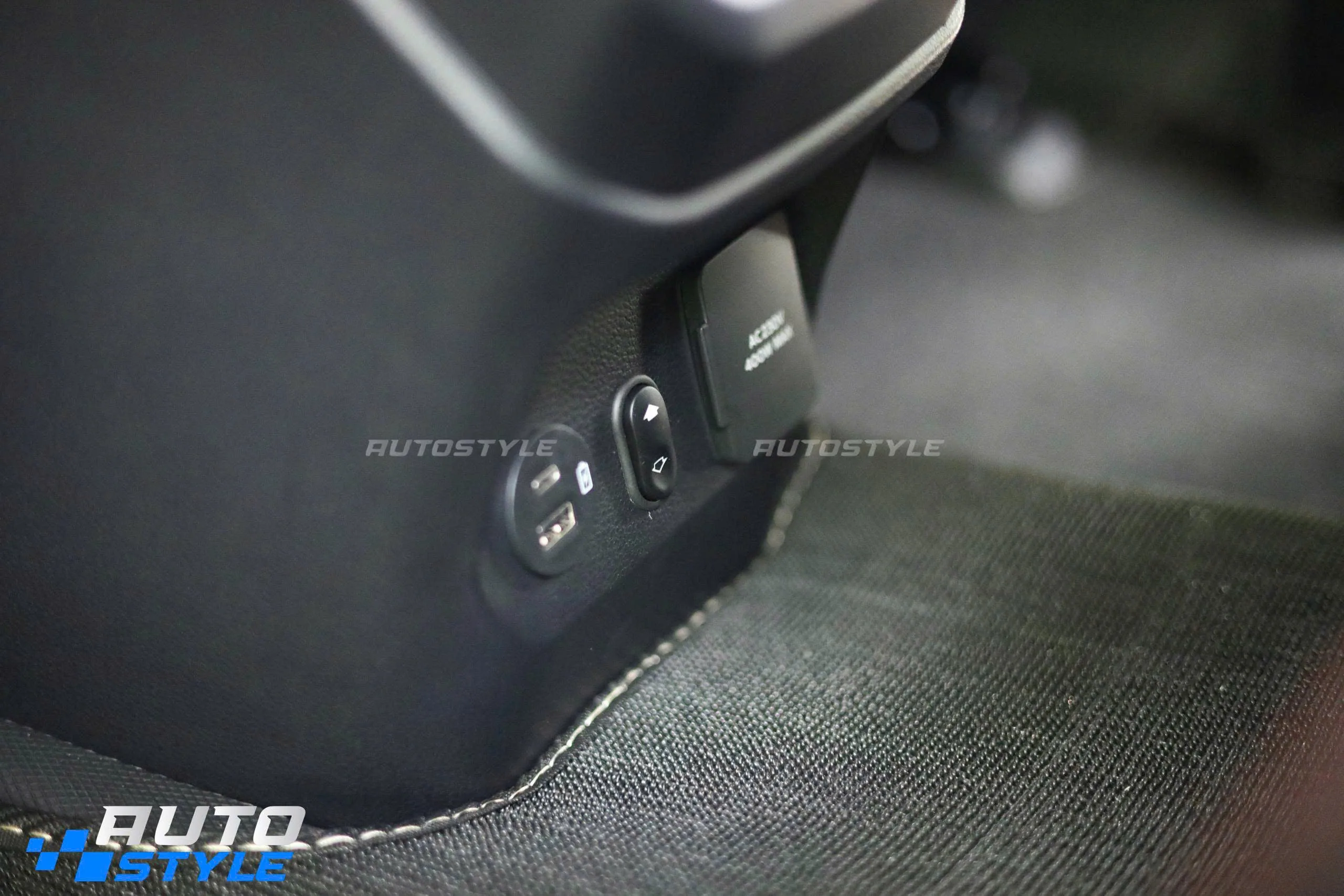 Ford Raptor 3.0 V6 Với 7 Option Nâng Cấp Cho Người Mới Nhập Môn Off-Road