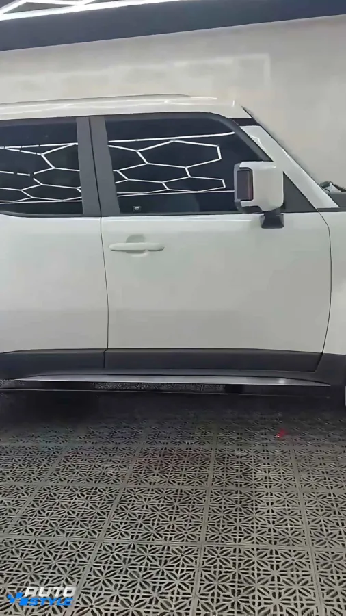 Bậc Bước Điện Land Cruiser Prado LC250: Tự Động Đóng Mở, Chống Kẹt, Chịu Tải Đến 300kg