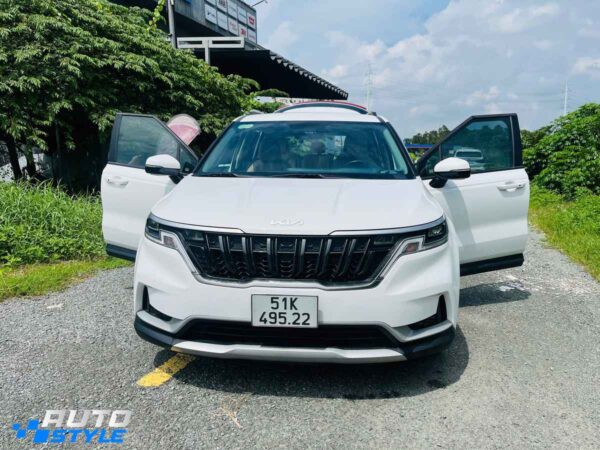 Sàn Carbon Kia Carnival Full Combo: Forged Carbon Lá Vàng, Bảng Tên LED & Ốp Bậc Nhôm Cửa Lùa